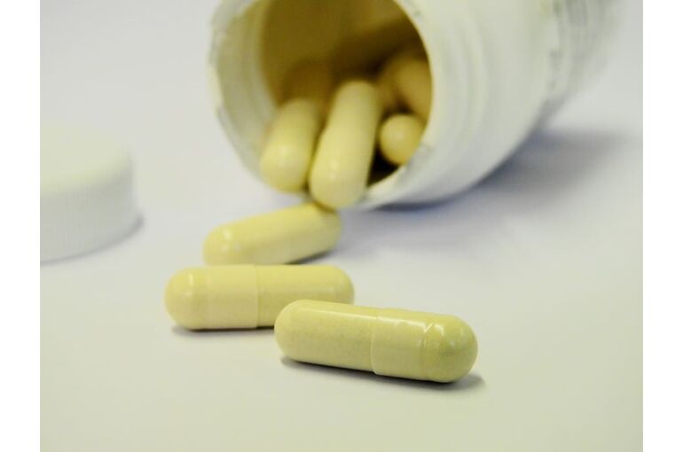 nutrient-additives-dietary-supplements-pills-drug