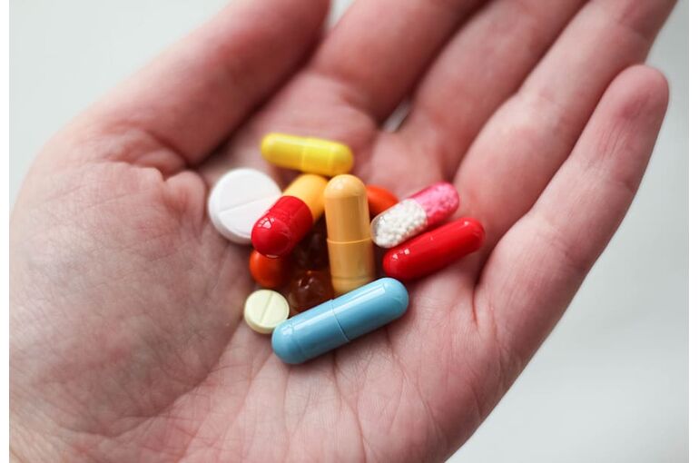 tablets-health-medicine-medical